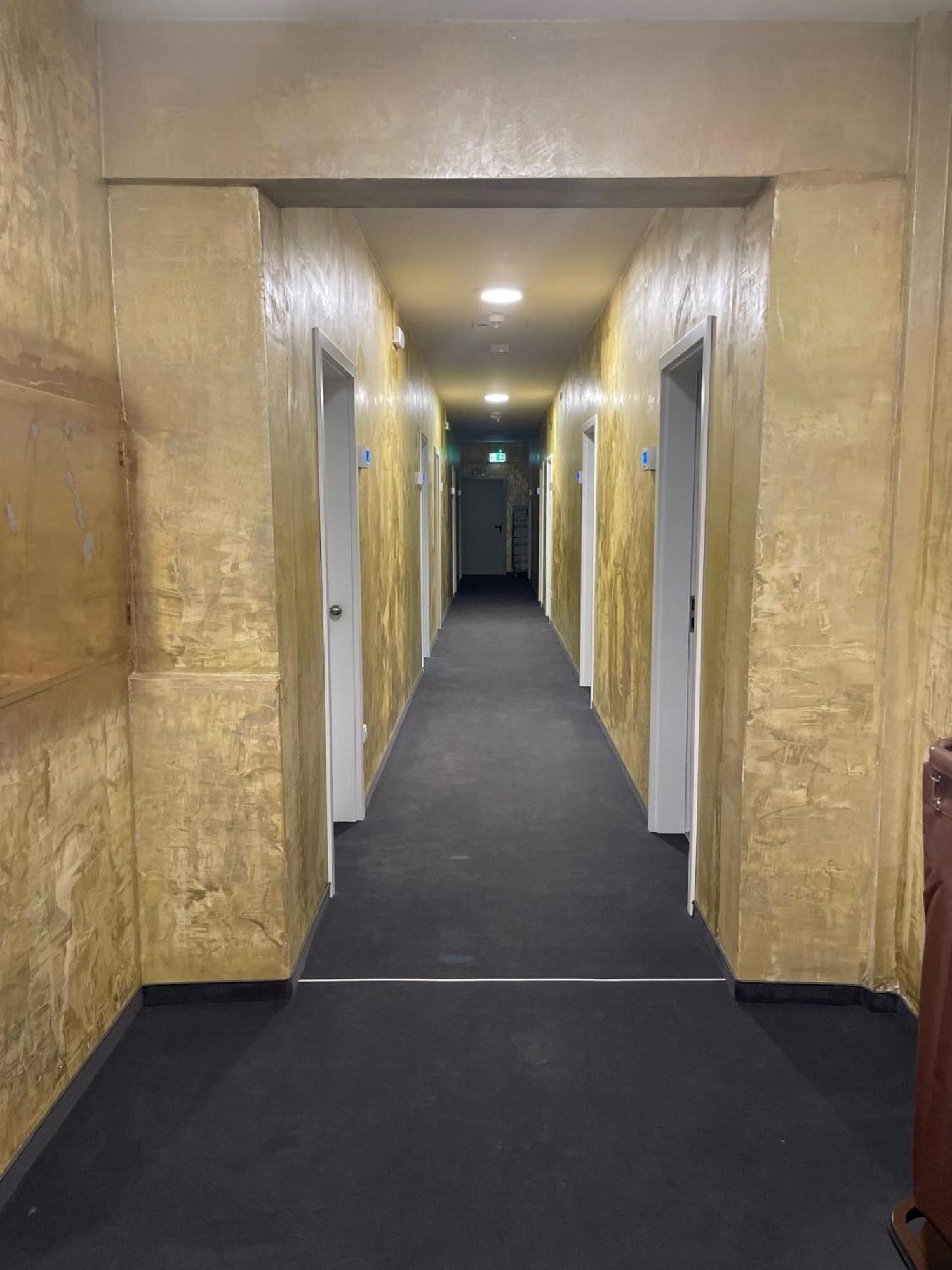 Gastpark Hotel Manching Exterior foto